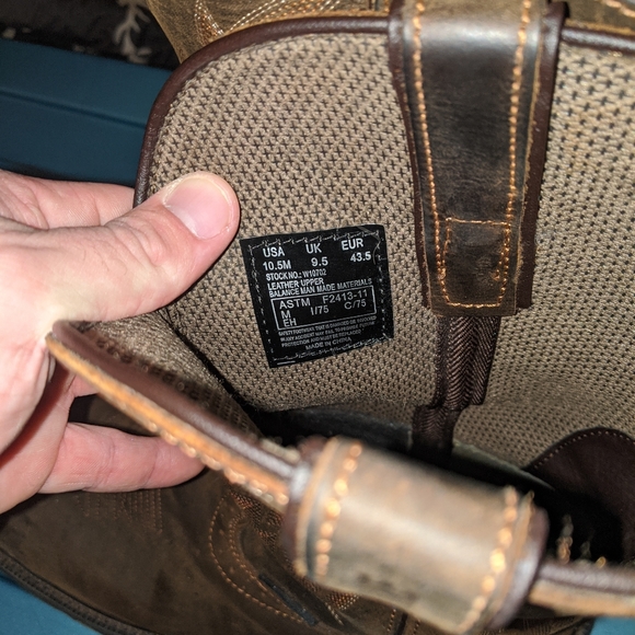 Boots - Picture 3 of 3